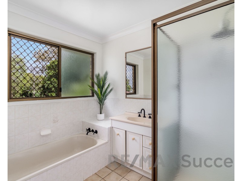 7/357 Margaret Street, Newtown QLD 4350