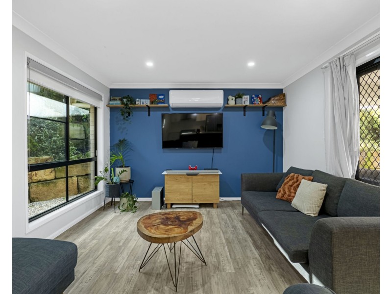 63 Barlow Street, Cranley QLD 4350