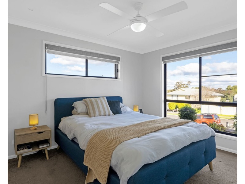 63 Barlow Street, Cranley QLD 4350