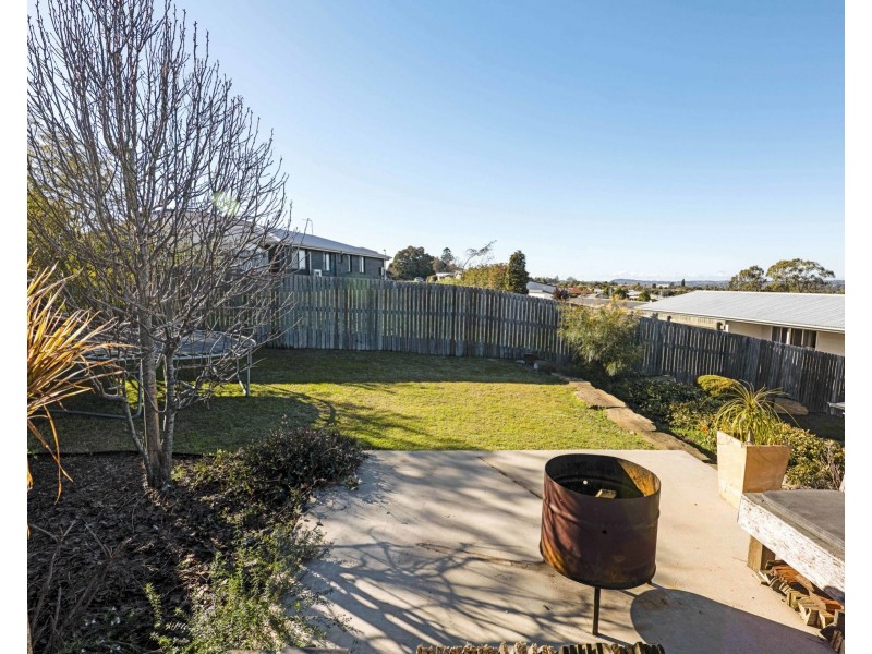 63 Barlow Street, Cranley QLD 4350