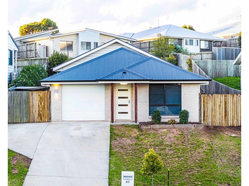 63 Barlow Street, Cranley QLD 4350