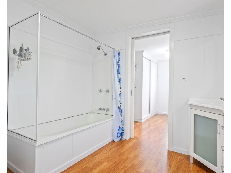 36 Mabel Street, Harlaxton QLD 4350