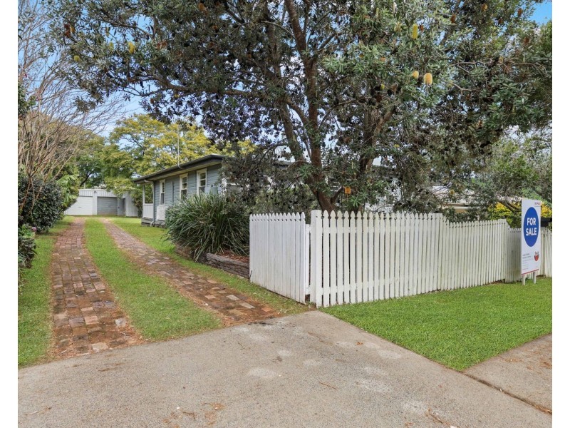 36 Mabel Street, Harlaxton QLD 4350