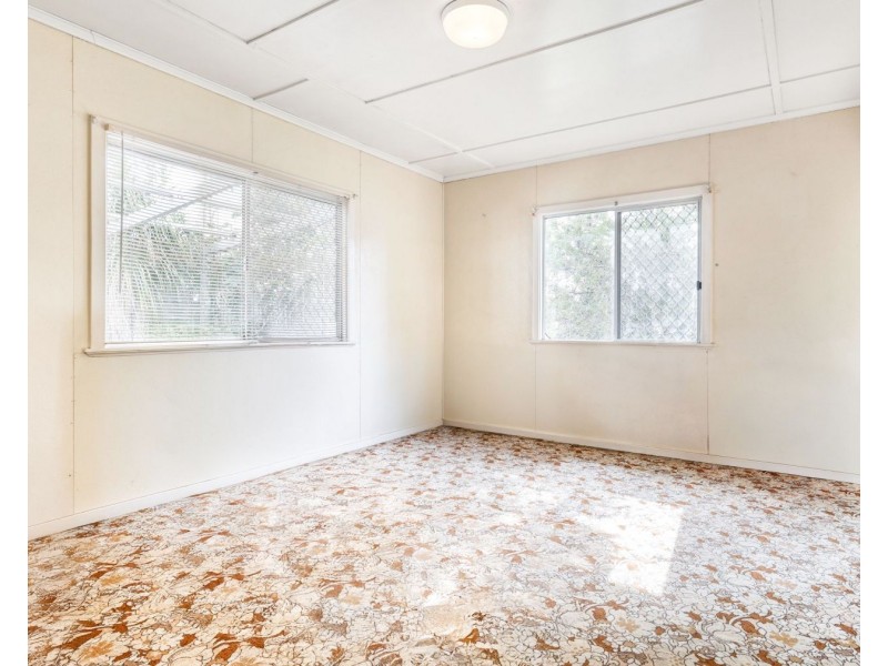 44 Victory Street, Newtown QLD 4350