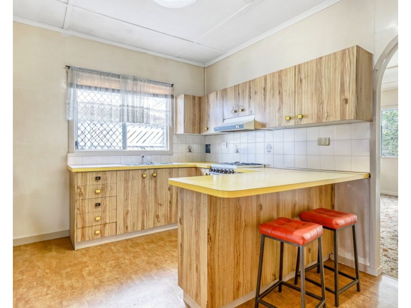 44 Victory Street, Newtown QLD 4350