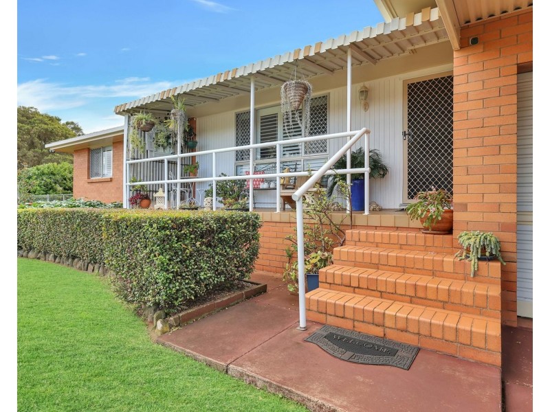 23 Prowse Street, Rockville QLD 4350