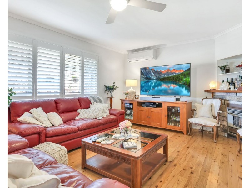 23 Prowse Street, Rockville QLD 4350