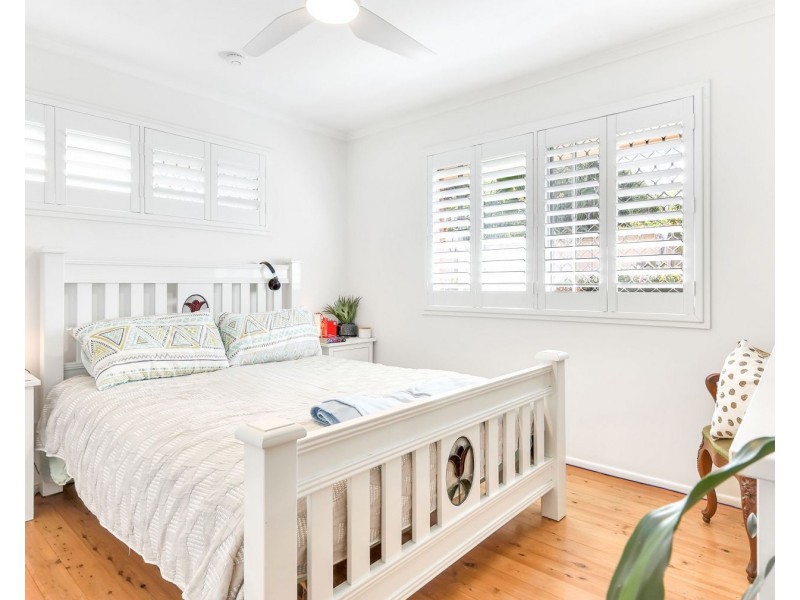 23 Prowse Street, Rockville QLD 4350