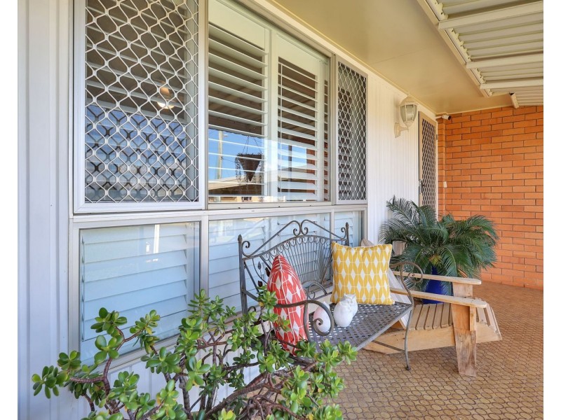 23 Prowse Street, Rockville QLD 4350