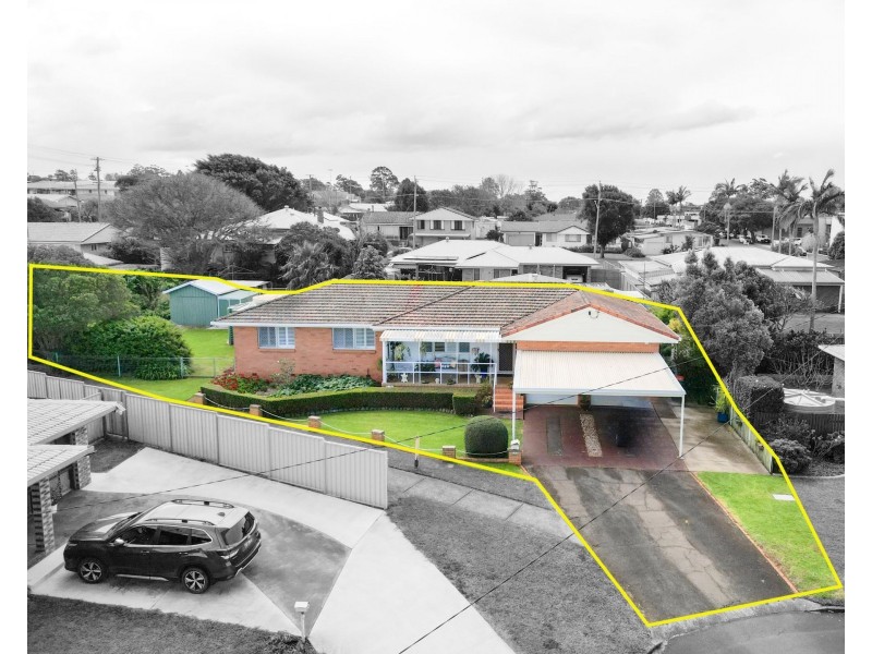 23 Prowse Street, Rockville QLD 4350