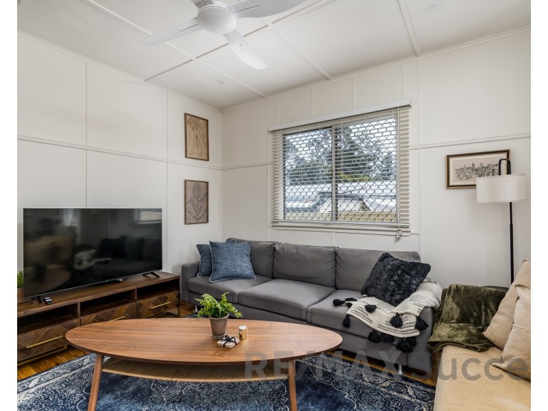 17 Winifred Street, South Toowoomba QLD 4350