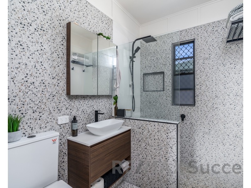 17 Winifred Street, South Toowoomba QLD 4350