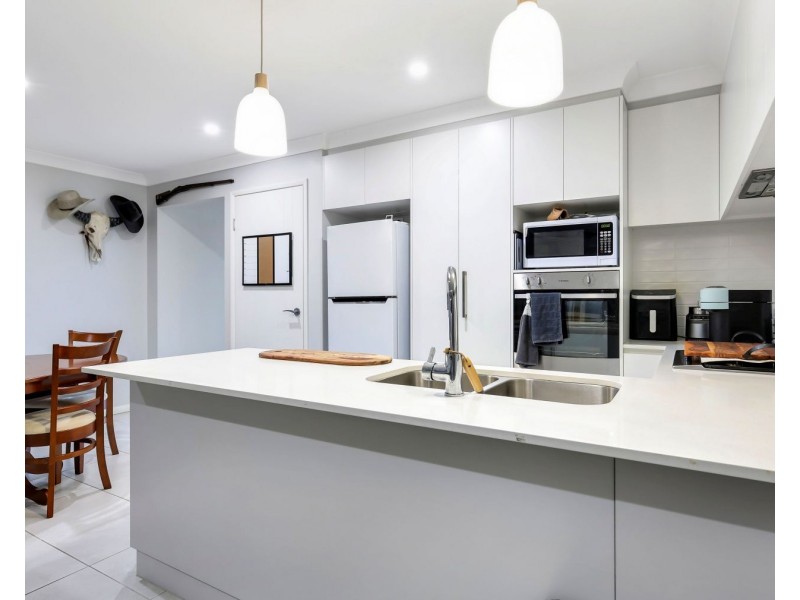 3/43 Hoey Street, Kearneys Spring QLD 4350