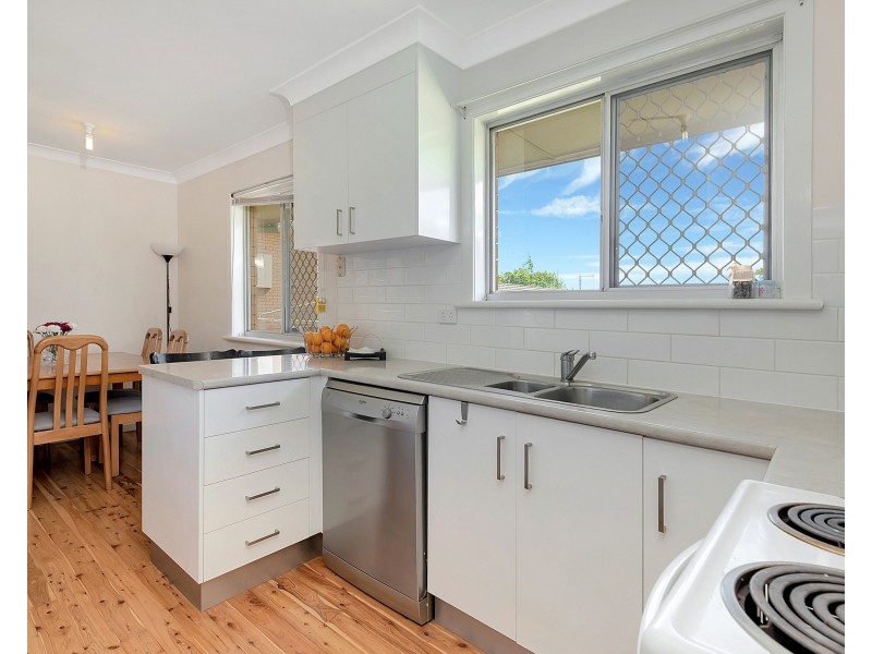 246 West Street, Kearneys Spring QLD 4350