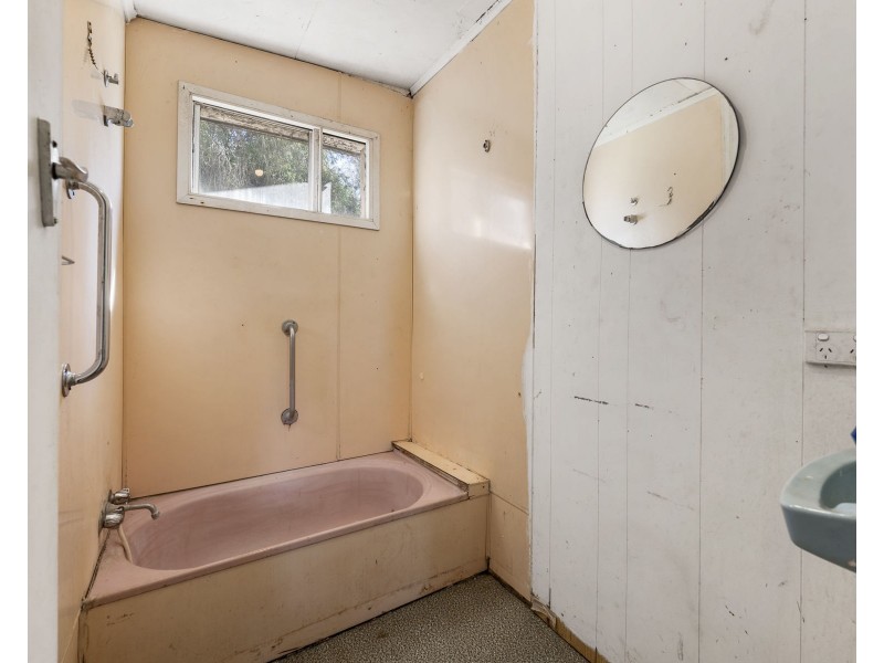 48 Underwood Crescent, Harristown QLD 4350