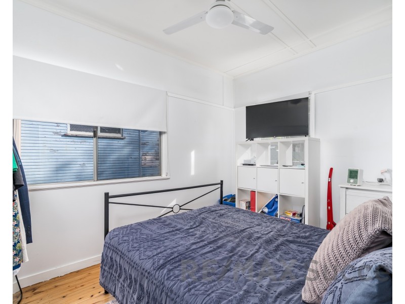 27 Elizabeth Street, South Toowoomba QLD 4350