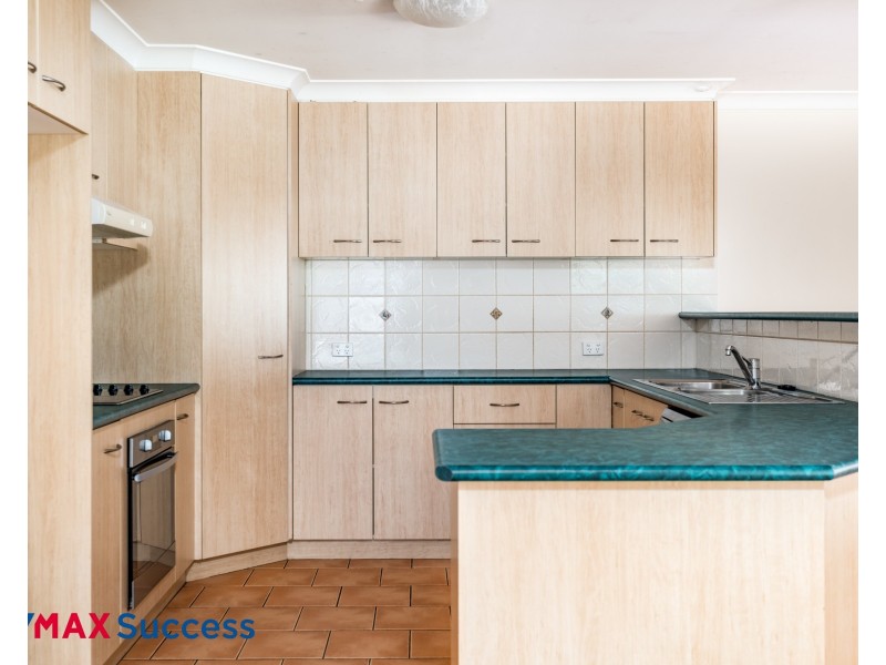 53 Catalina Drive, Wilsonton QLD 4350