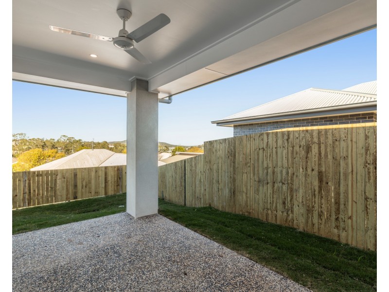 12 Wattle Grove, Harristown QLD 4350