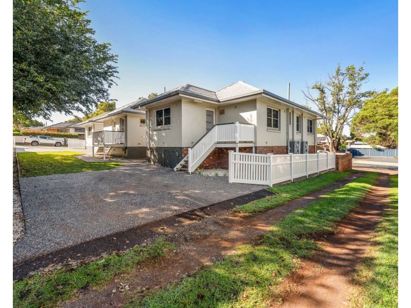 1/145 Bridge Street, North Toowoomba QLD 4350