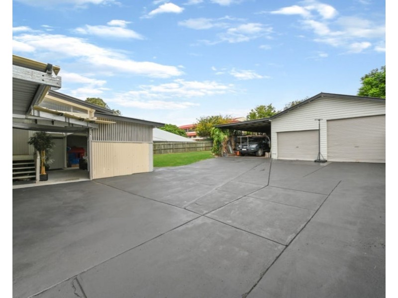 9 Helen Street, Newtown QLD 4350