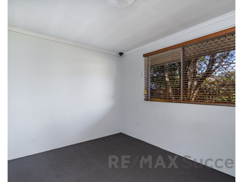 2/20 Swallow Court, Newtown QLD 4350