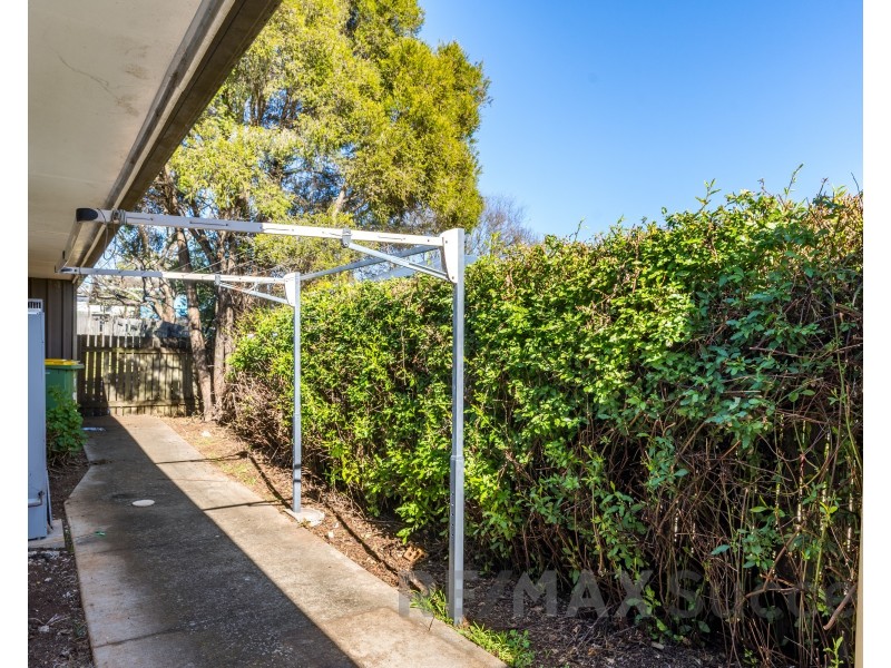 2/20 Swallow Court, Newtown QLD 4350