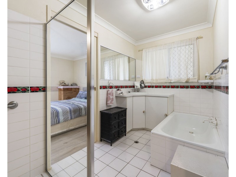 111 Gorman Street, Darling Heights QLD 4350