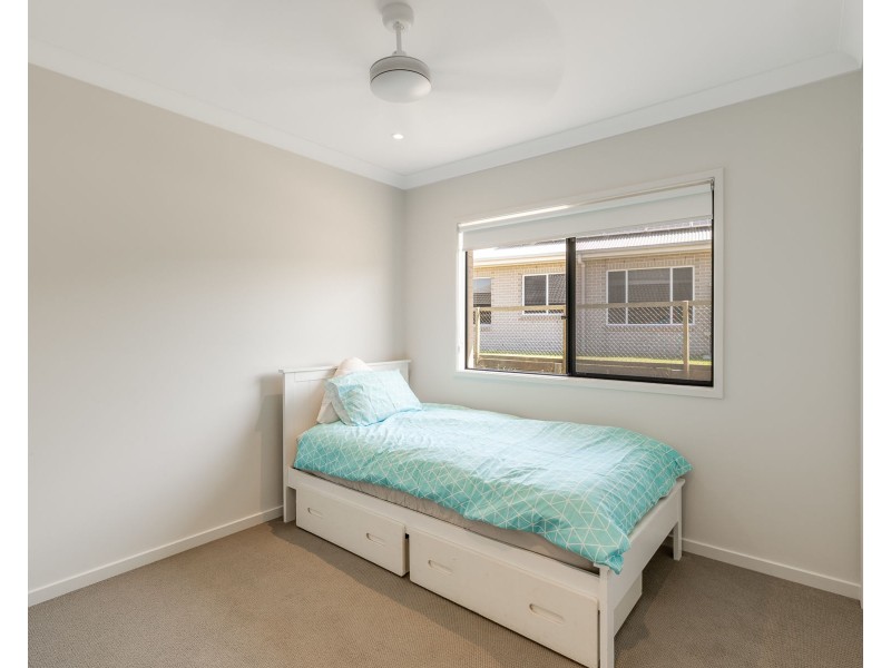 76 Parkridge Drive, Withcott QLD 4352