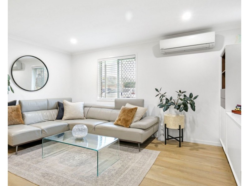 6 Fay Court, Kearneys Spring QLD 4350