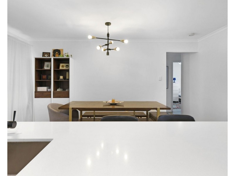 6 Fay Court, Kearneys Spring QLD 4350