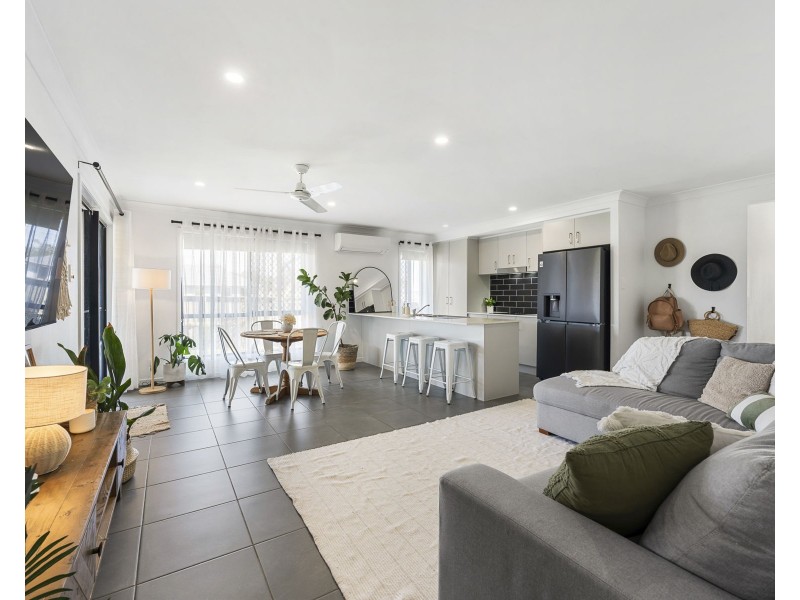1 Whitewood Way, Cotswold Hills QLD 4350