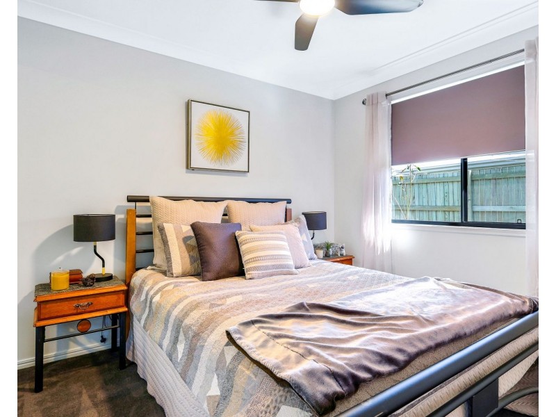 1 Vanessa Crescent, Cotswold Hills QLD 4350