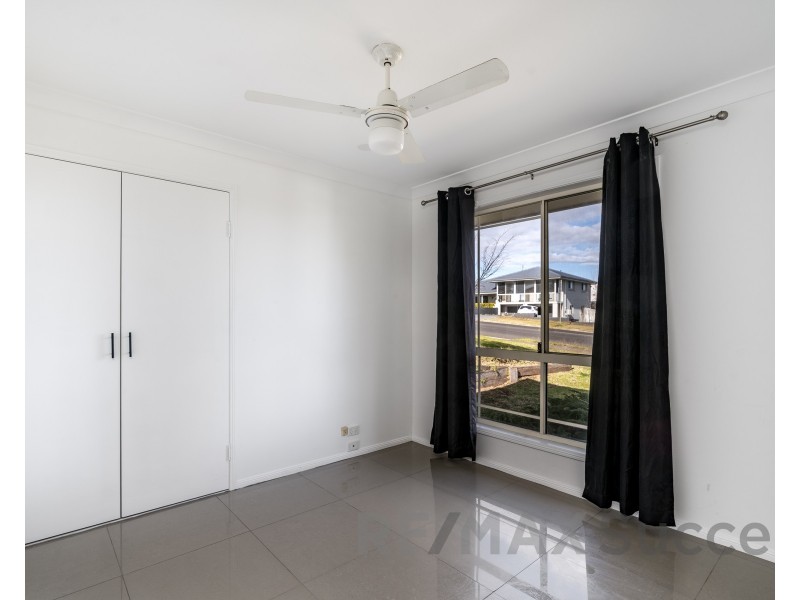 153 Baker Street, Darling Heights QLD 4350