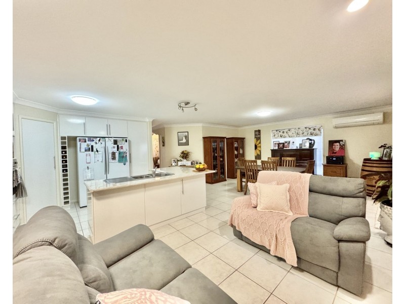 27 Rogers Drive, Gatton QLD 4343