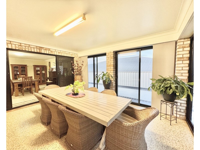 27 Rogers Drive, Gatton QLD 4343