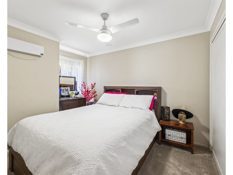 4 Eureka Court, Glenvale QLD 4350
