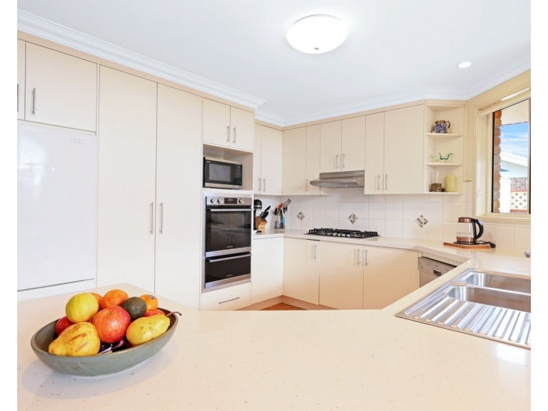 17 Pillar Street, Middle Ridge QLD 4350
