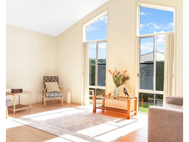 17 Pillar Street, Middle Ridge QLD 4350