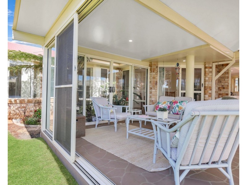 17 Pillar Street, Middle Ridge QLD 4350