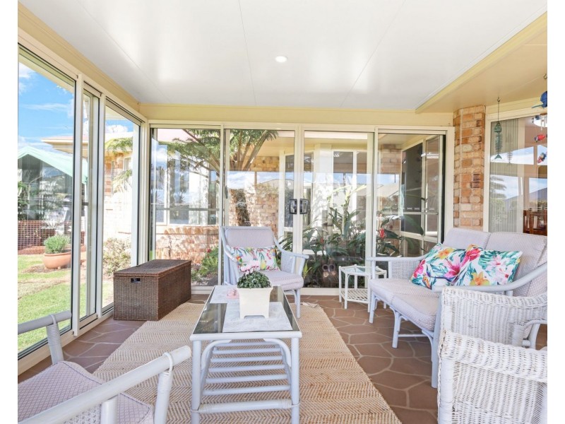 17 Pillar Street, Middle Ridge QLD 4350