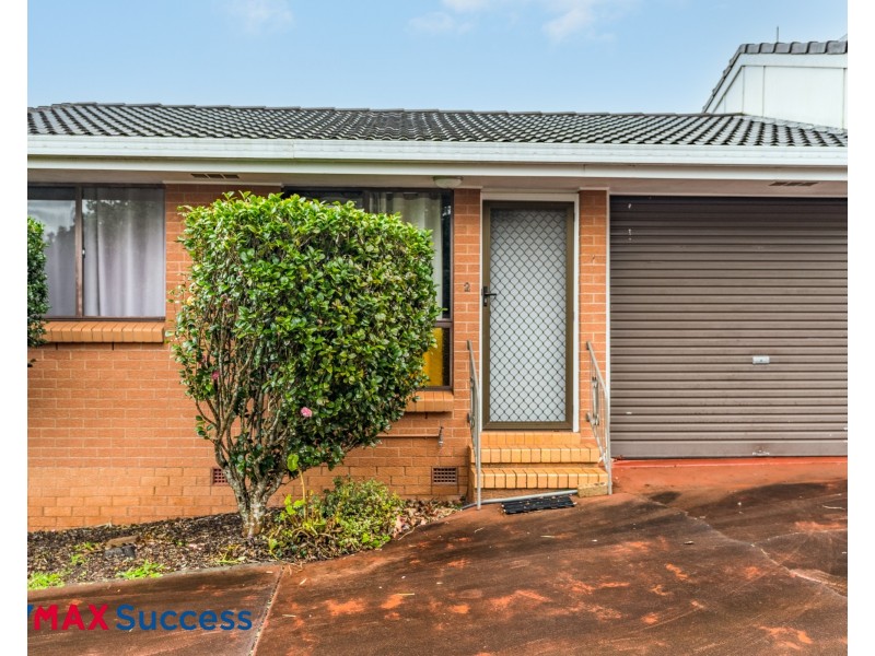 2/56 North Street, Mount Lofty QLD 4350