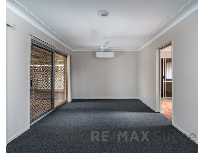 29 Loch Street, Centenary Heights QLD 4350