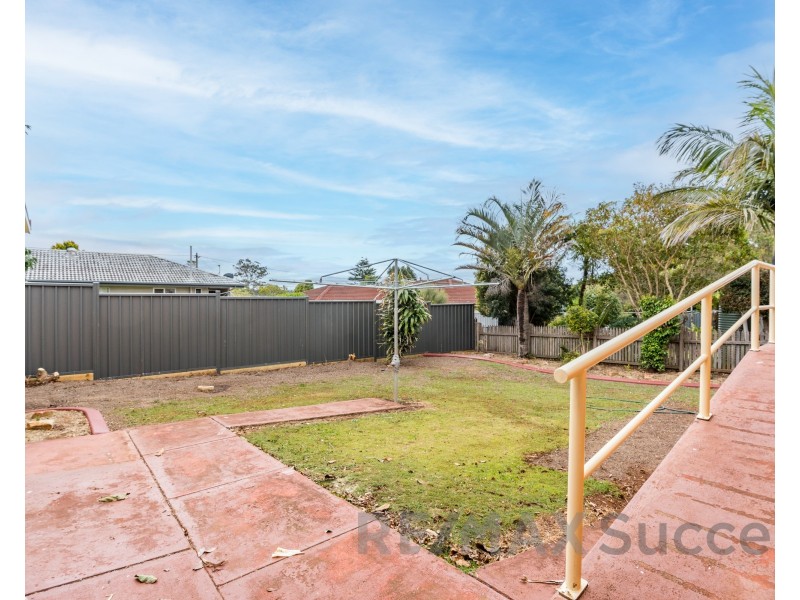 29 Loch Street, Centenary Heights QLD 4350