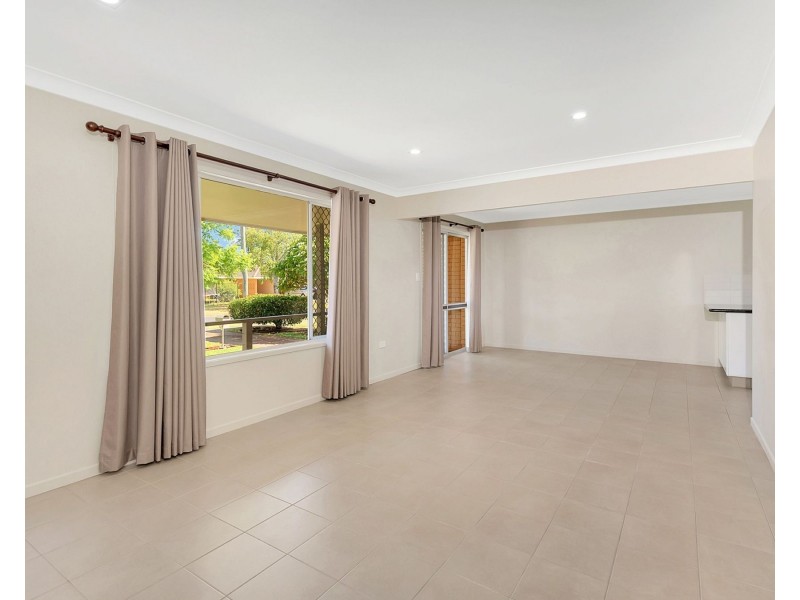 14 Fleet Street, Darling Heights QLD 4350