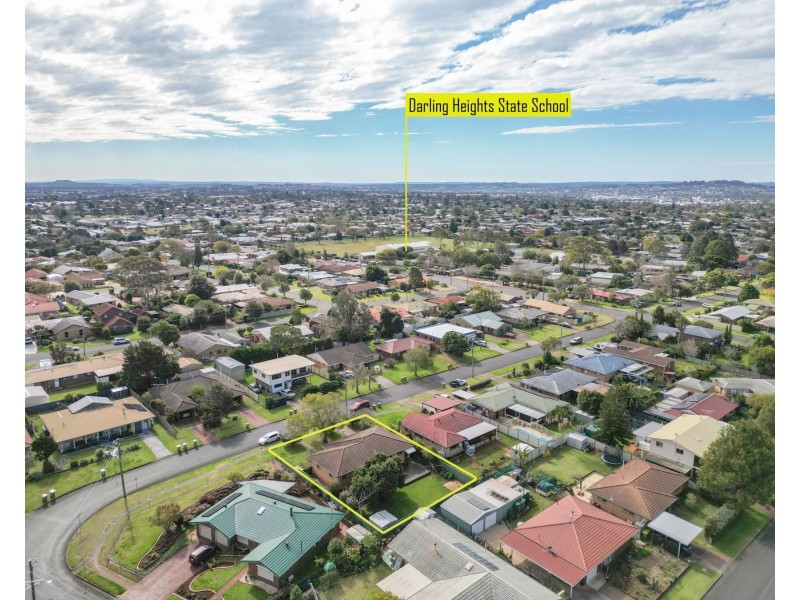 14 Fleet Street, Darling Heights QLD 4350