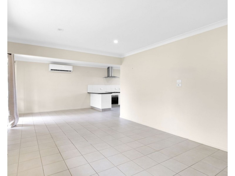 14 Fleet Street, Darling Heights QLD 4350