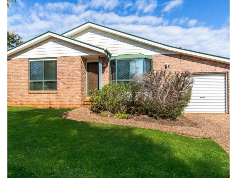 84 Gorman Street, Darling Heights QLD 4350