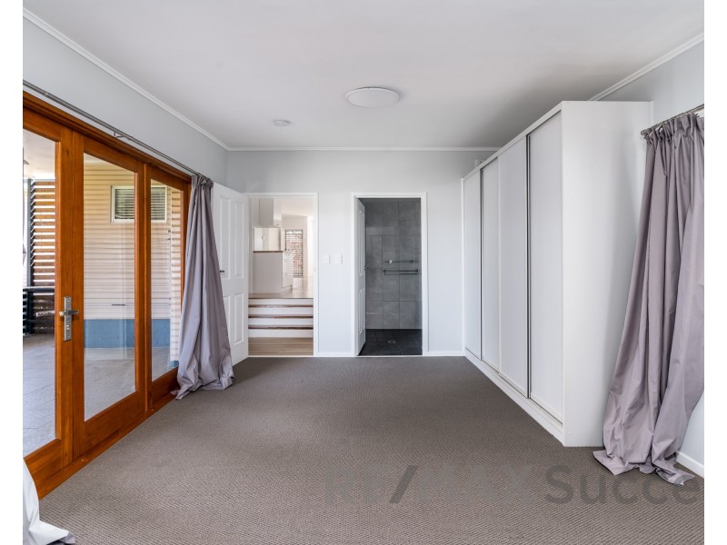 12 Murray Street, North Toowoomba QLD 4350