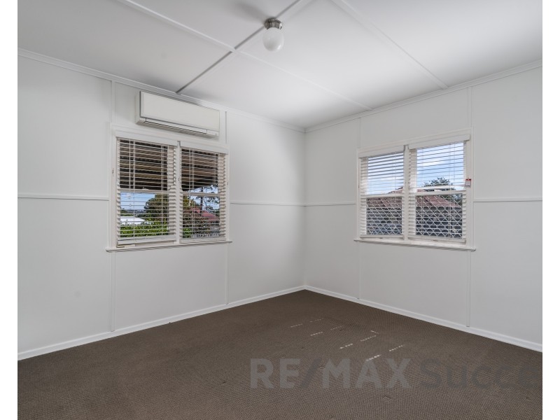 12 Murray Street, North Toowoomba QLD 4350