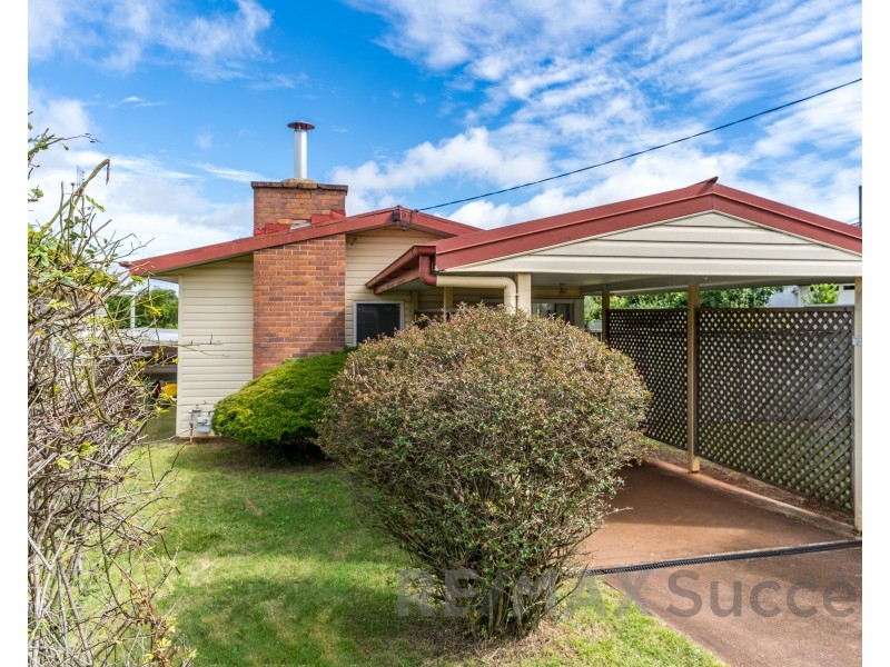 9 Webb Street, Rangeville QLD 4350
